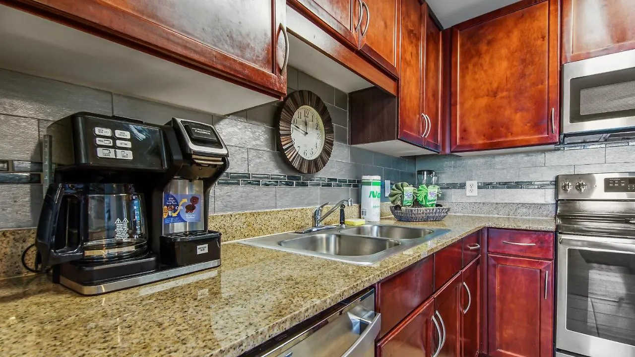 Holiday home Sunsational At Laketown Wharf #1924 By Nautical Properties Panama City Beach United States